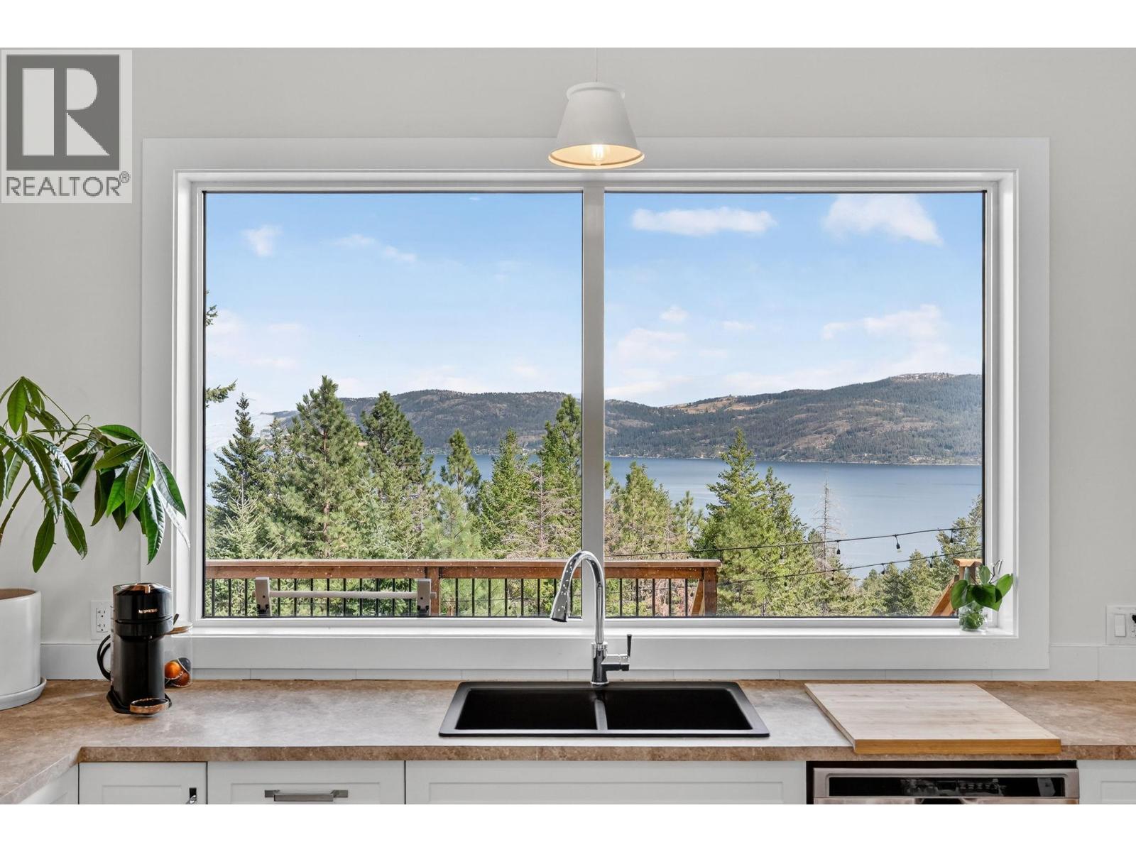 10 Valley Drive, Vernon, British Columbia  V1H 2B4 - Photo 57 - 10358969