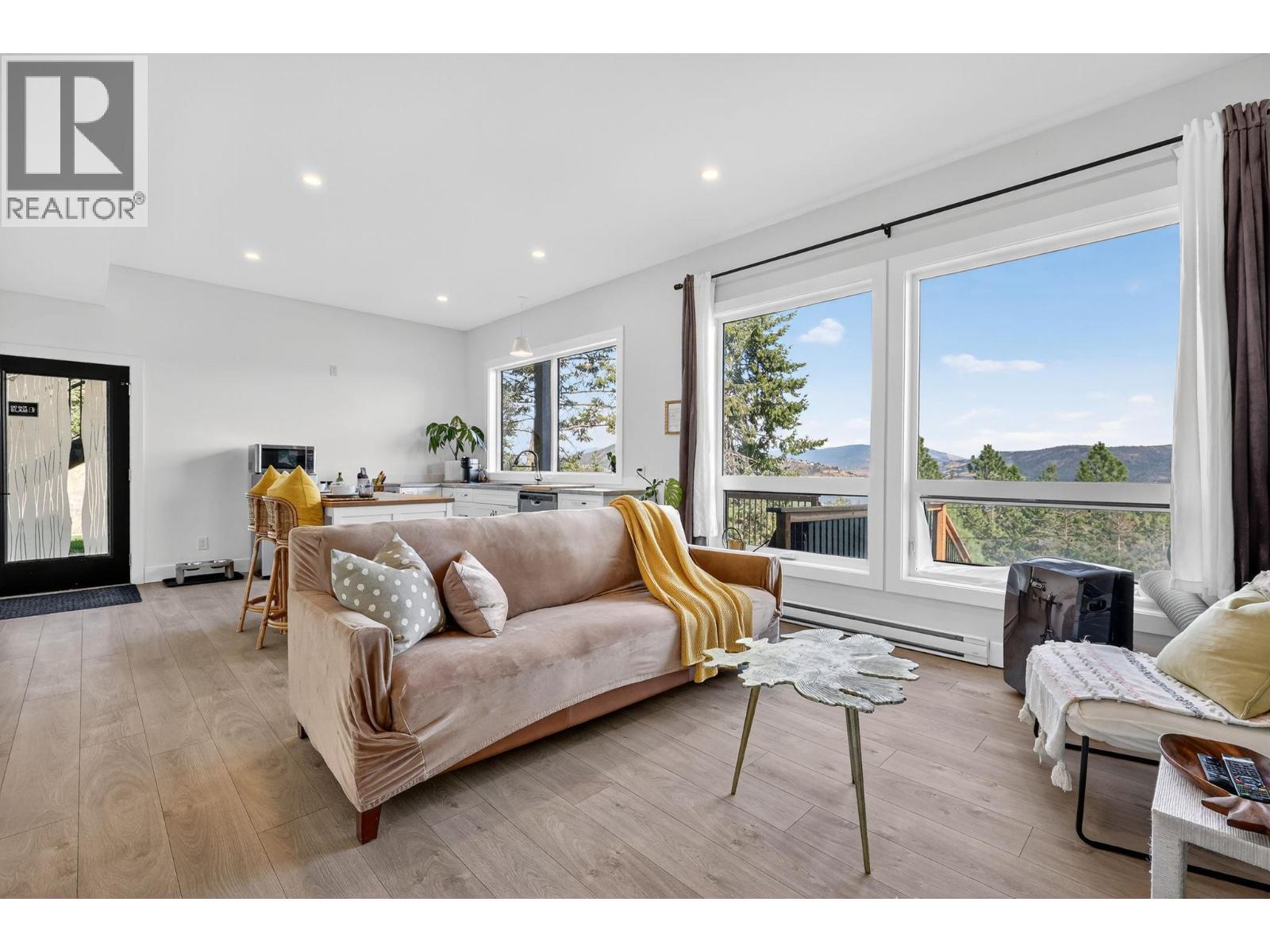 10 Valley Drive, Vernon, British Columbia  V1H 2B4 - Photo 65 - 10358969