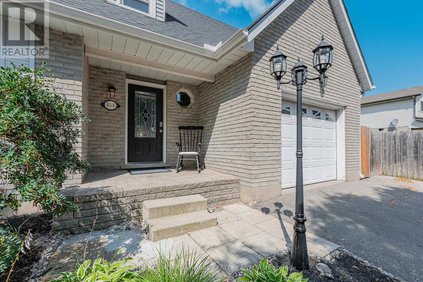 154 Covington Crescent, Kitchener, Ontario  N2N 2X4 - Photo 3 - X12374560