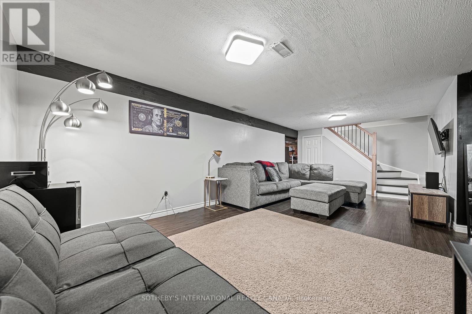 154 Covington Crescent, Kitchener, Ontario  N2N 2X4 - Photo 36 - X12374560