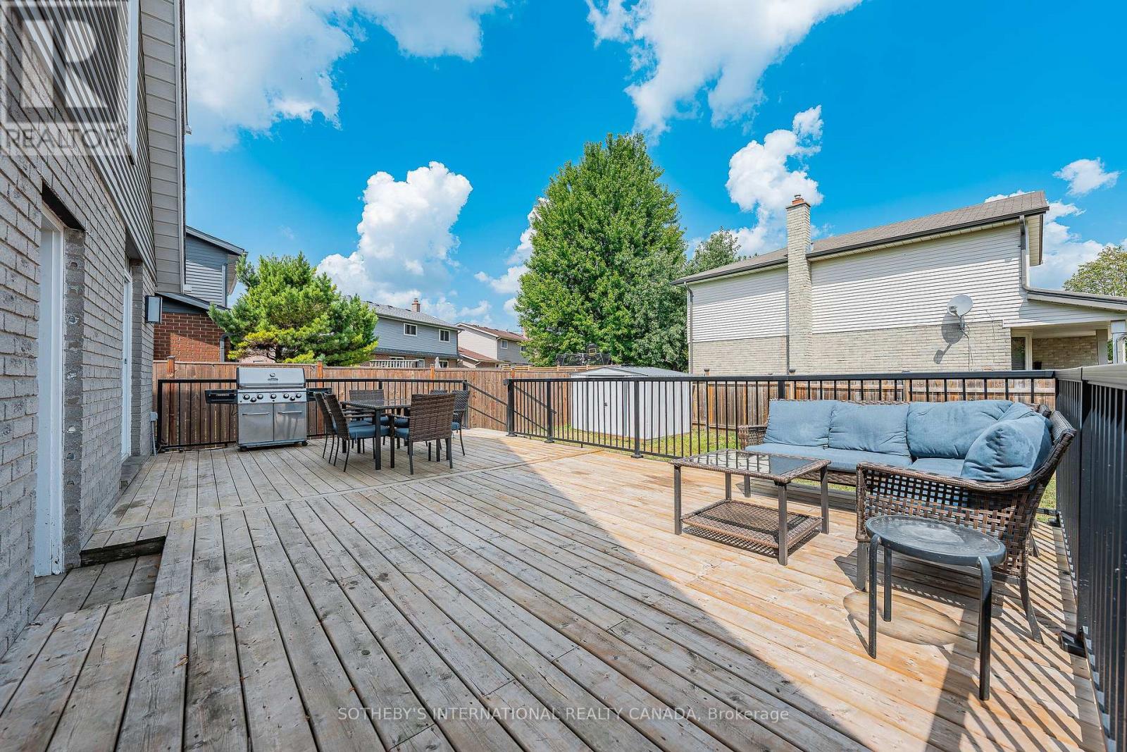 154 Covington Crescent, Kitchener, Ontario  N2N 2X4 - Photo 43 - X12374560