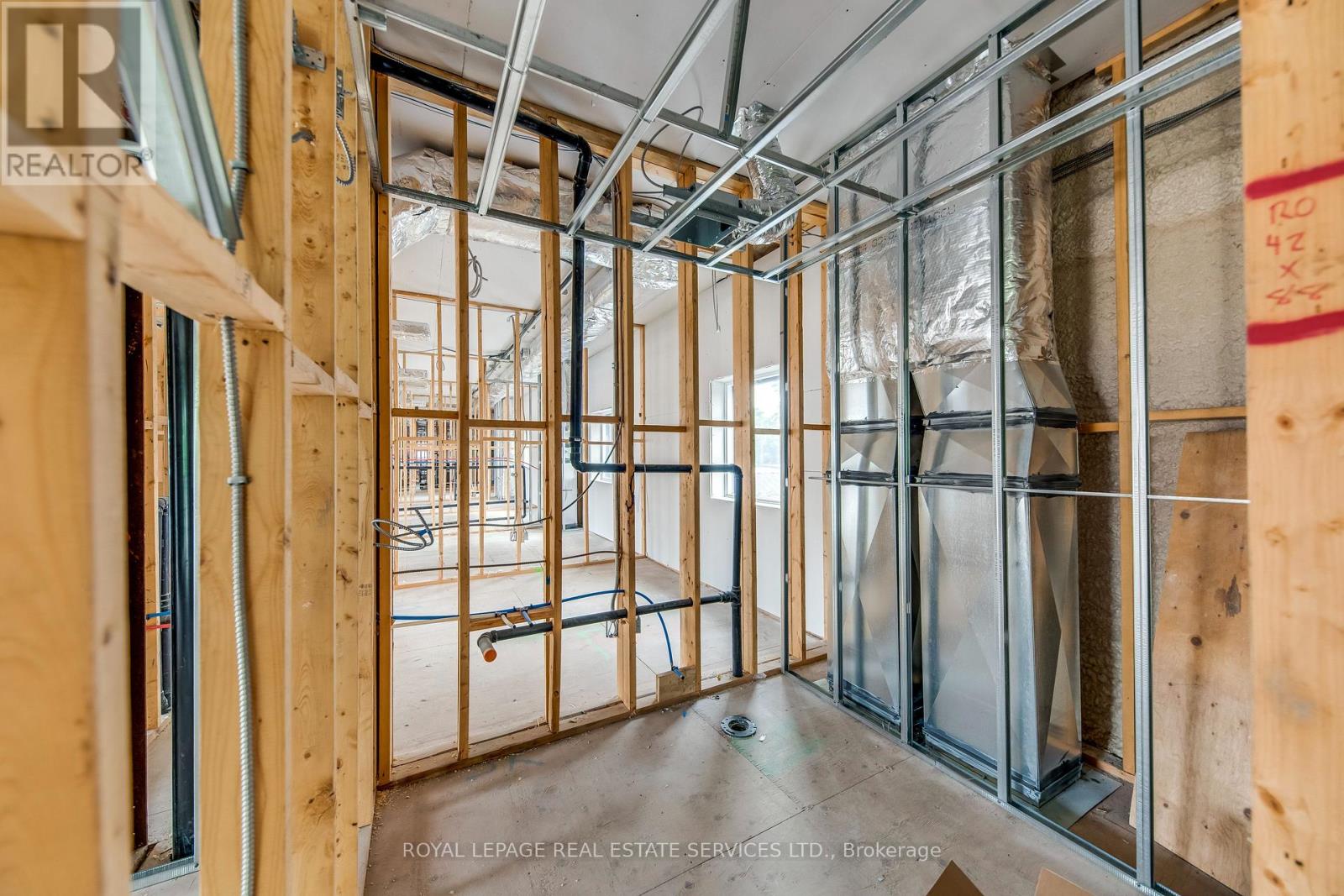200 - 401 Victoria Avenue N, Hamilton, Ontario  L8L 5G7 - Photo 6 - X12374589