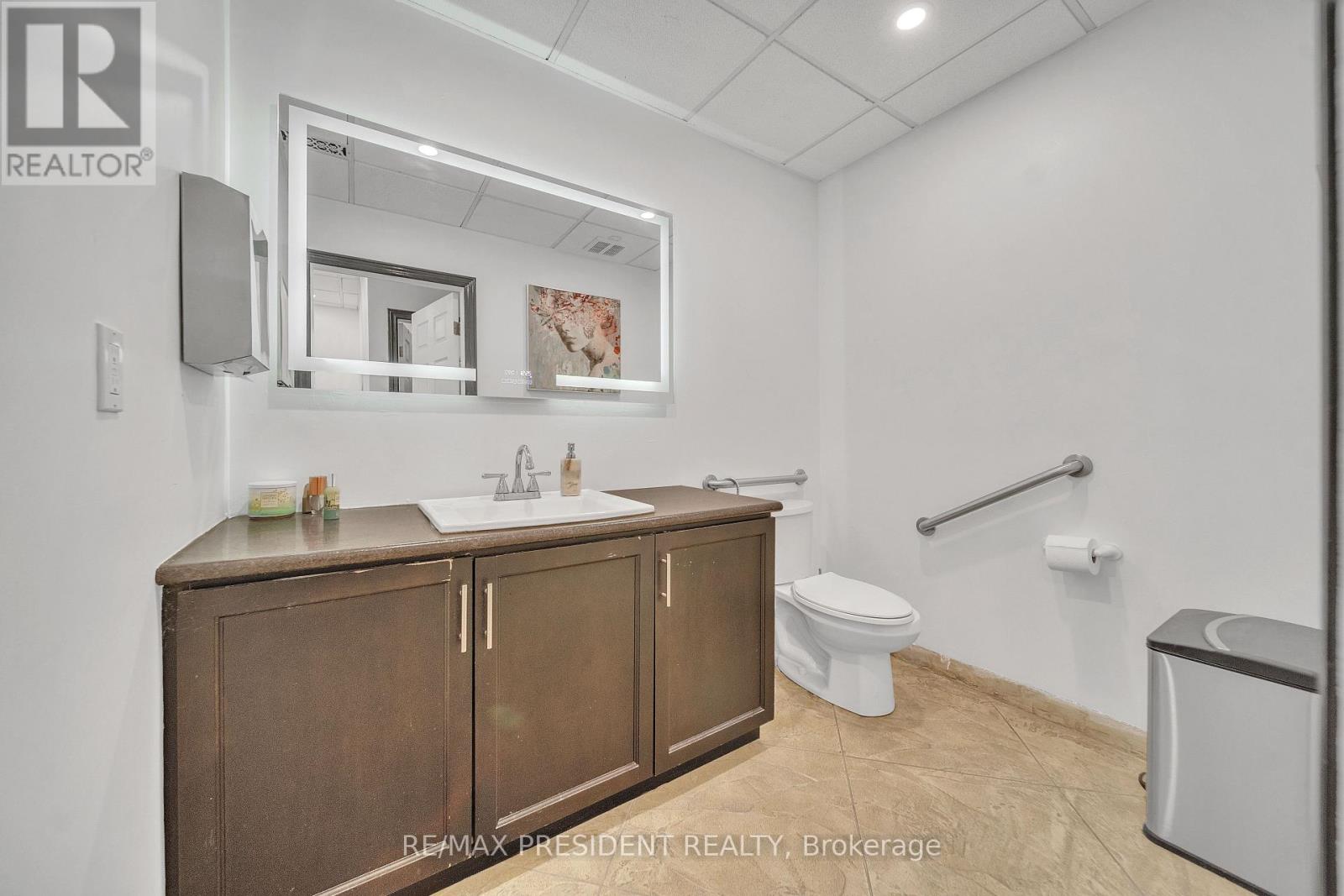 7 - 115 Downey Road, Guelph, Ontario  N1C 1A2 - Photo 35 - X12374641