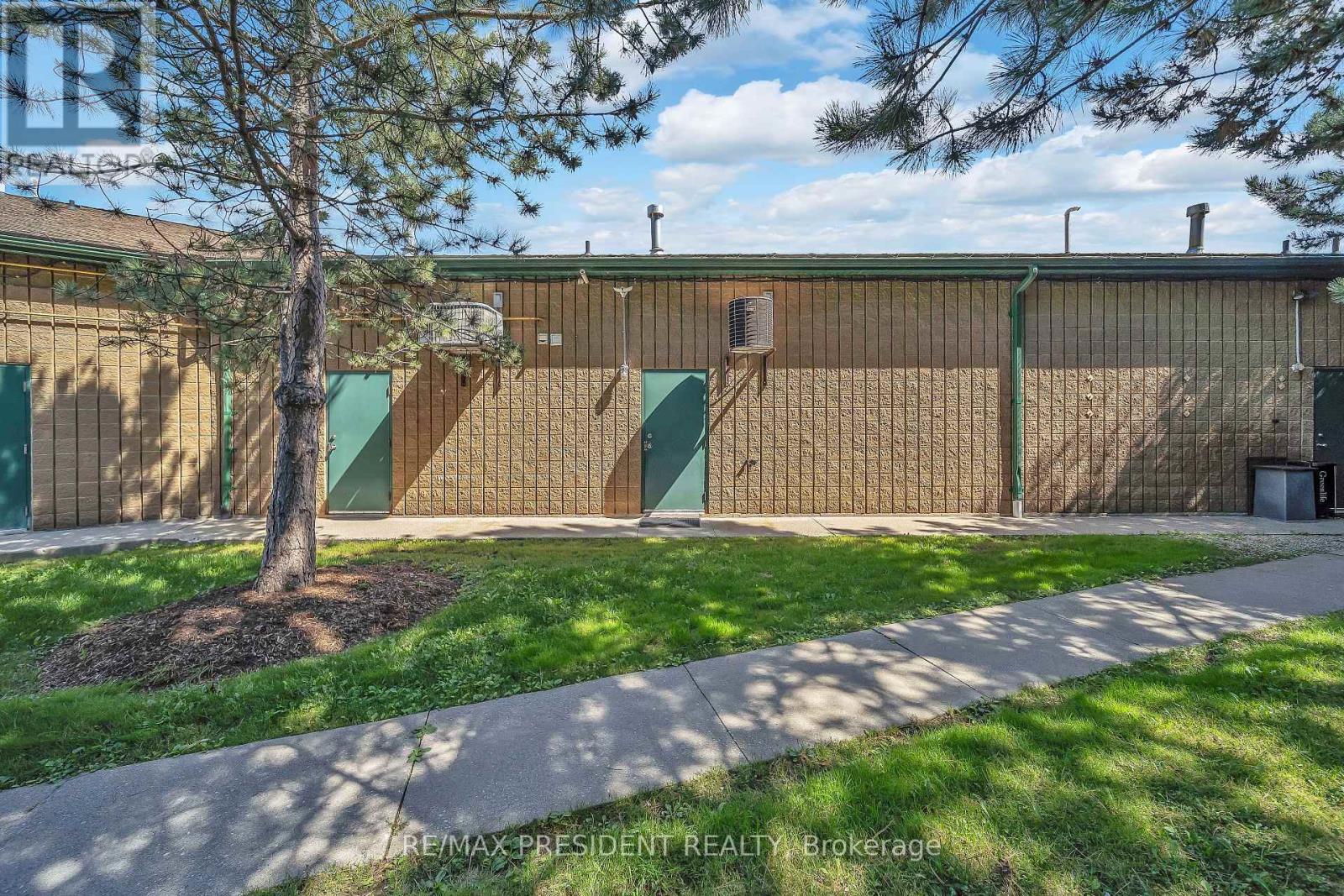 7 - 115 Downey Road, Guelph, Ontario  N1C 1A2 - Photo 36 - X12374641
