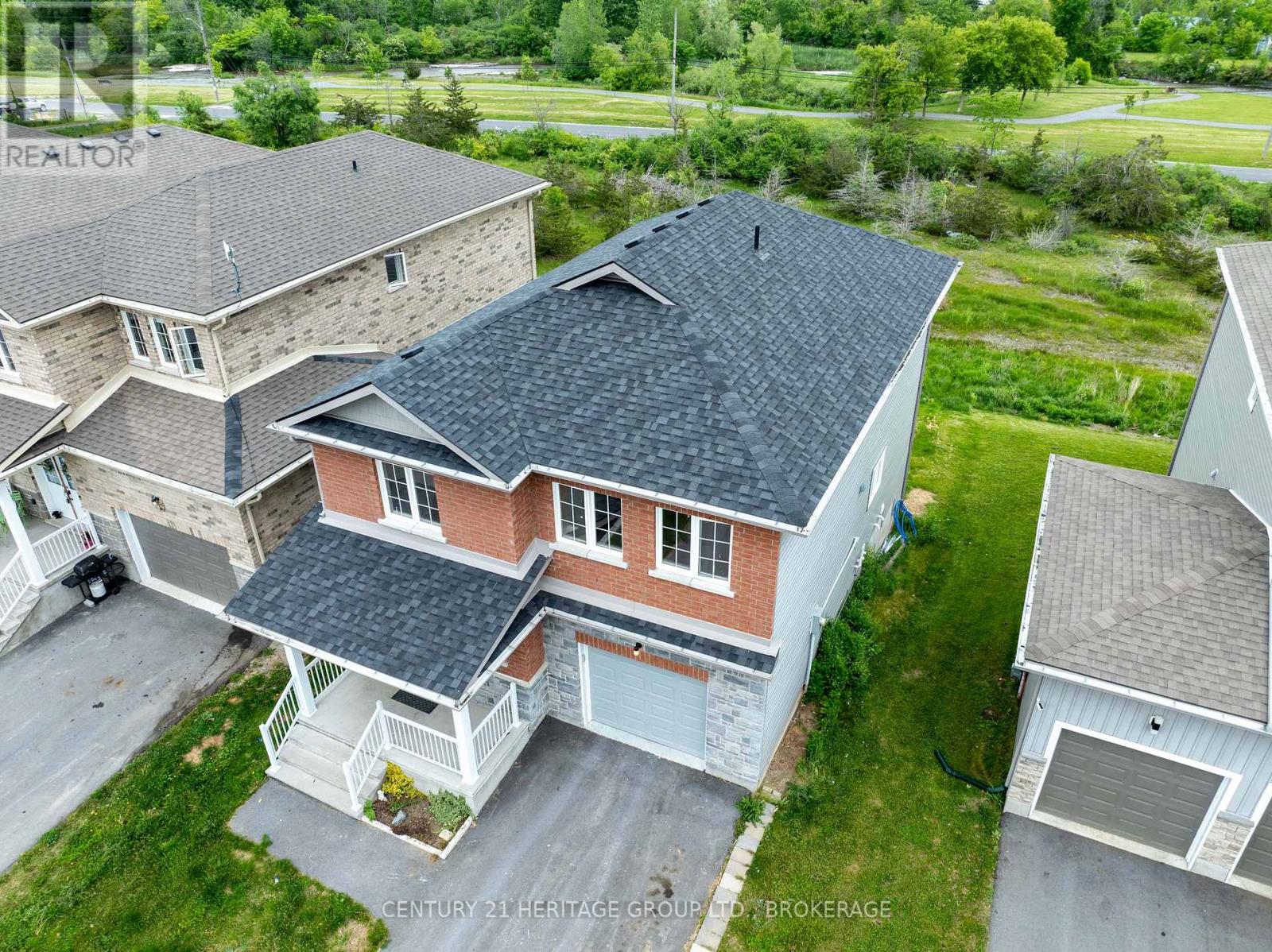 104 Brennan Crescent, Loyalist, Ontario  K0H 2H0 - Photo 9 - X12374890