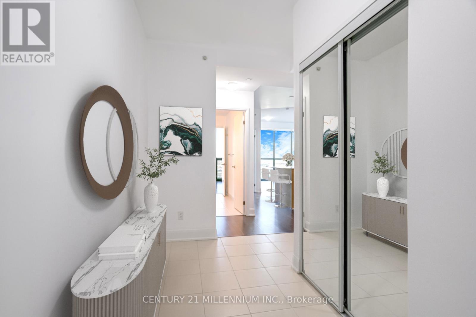 1704 - 2910 Highway 7 Road, Vaughan, Ontario  K4K 0H8 - Photo 4 - N12374564