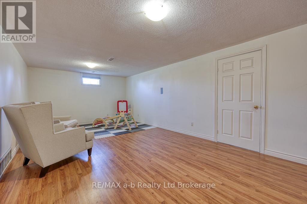 322 Lansdowne Avenue, Woodstock, Ontario  N4T 1M8 - Photo 18 - X12292369
