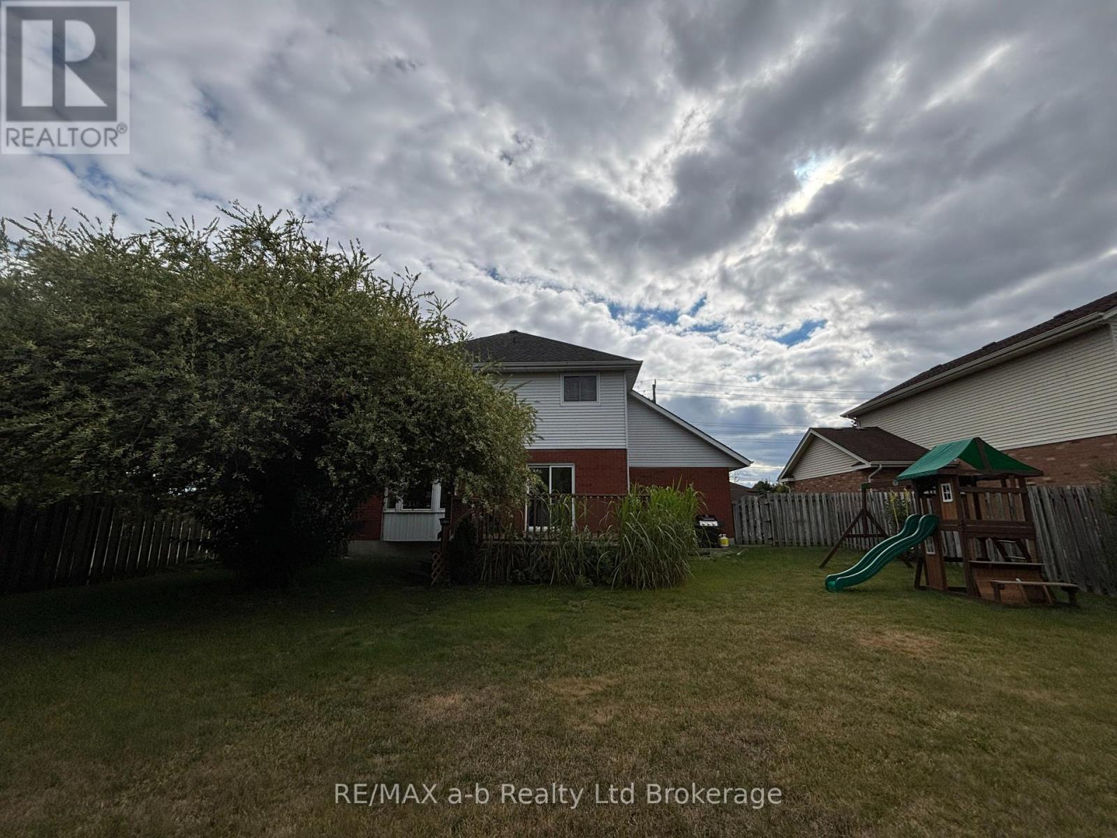 322 Lansdowne Avenue, Woodstock, Ontario  N4T 1M8 - Photo 34 - X12292369
