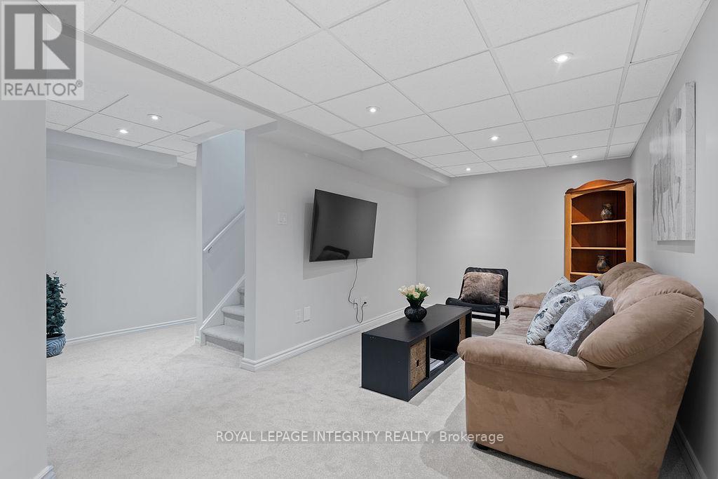 41 Beacon Way, Ottawa, Ontario  K2K 2R3 - Photo 35 - X12374873