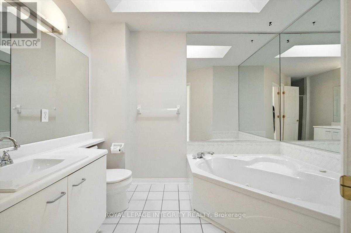 17 Columbus Avenue, Ottawa, Ontario  K1K 1R2 - Photo 35 - X12374893