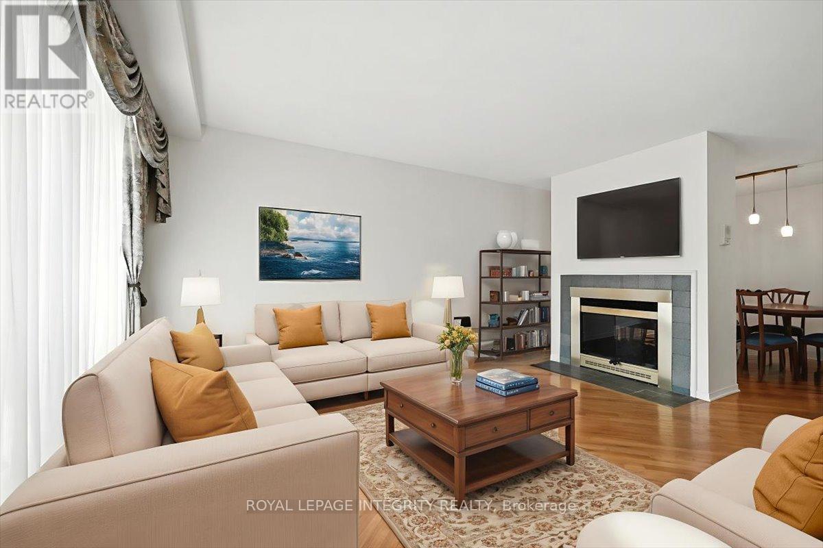 17 Columbus Avenue, Ottawa, Ontario  K1K 1R2 - Photo 9 - X12374893