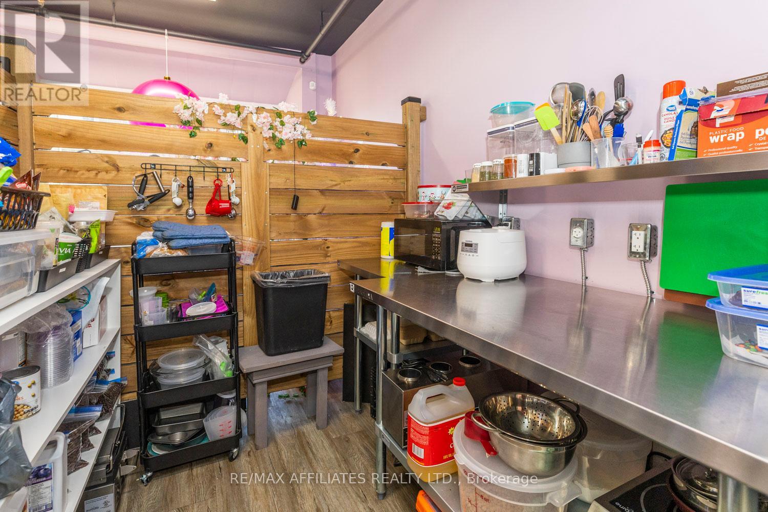 230 Bridge Street, Carleton Place, Ontario  K7C 3G9 - Photo 31 - X12374895