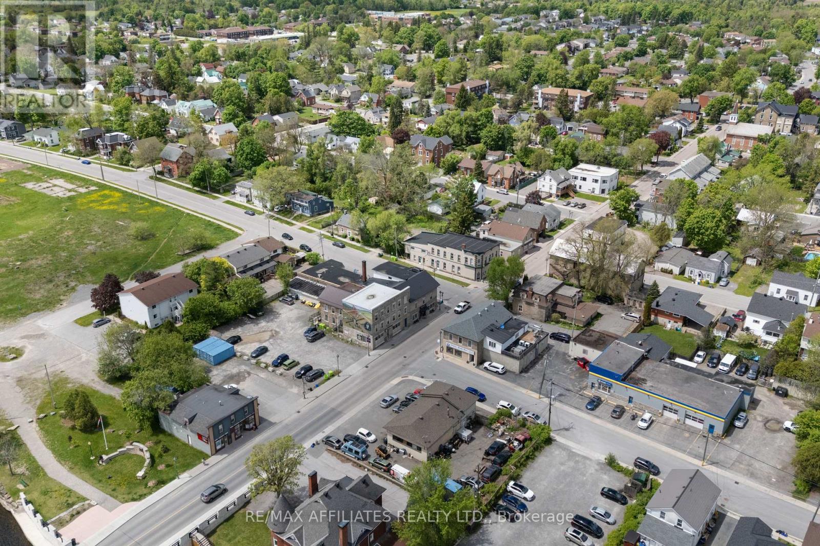 230 Bridge Street, Carleton Place, Ontario  K7C 3G9 - Photo 34 - X12374895