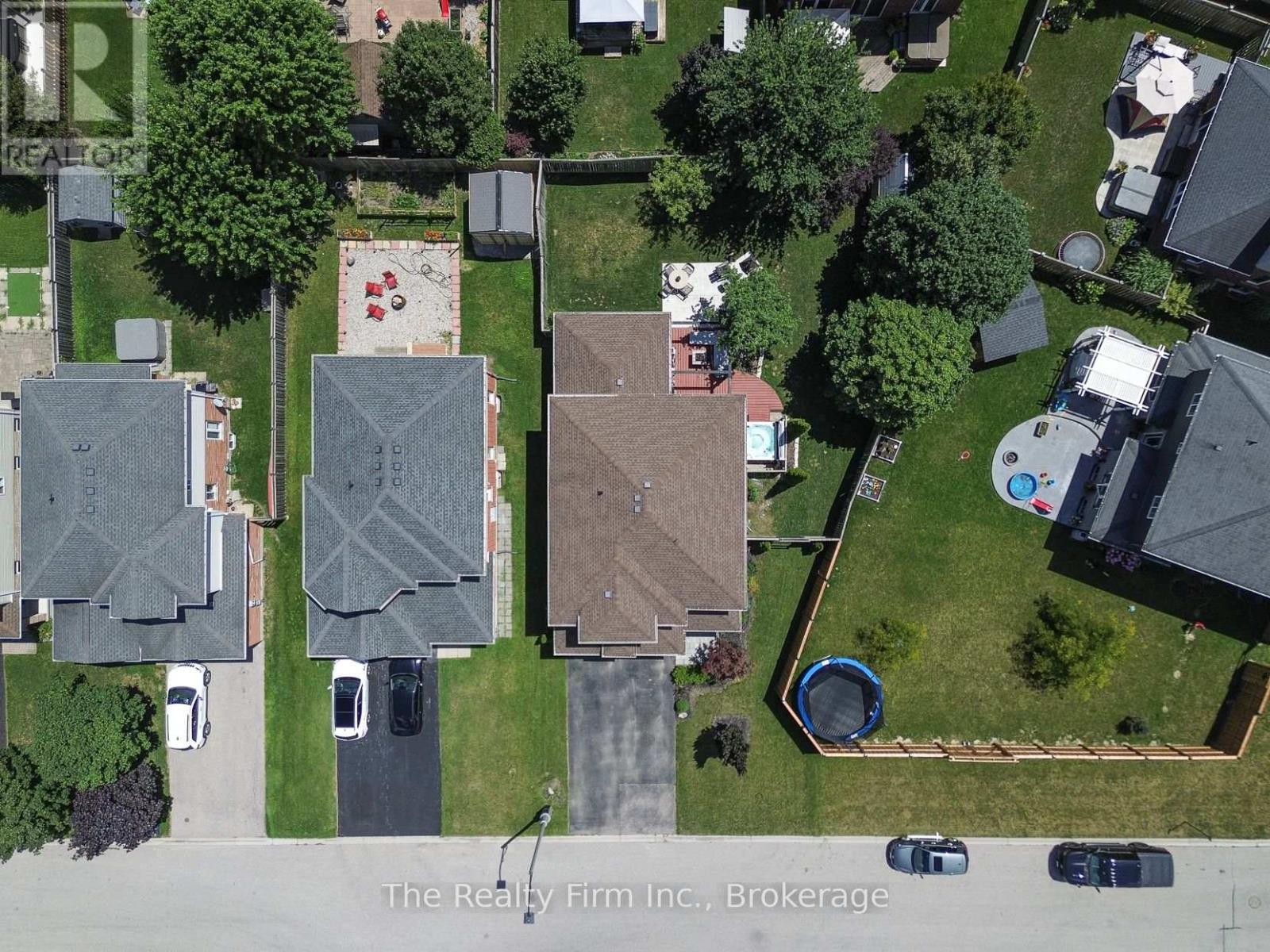 38 Winders Trail, Ingersoll, Ontario  N5C 0A8 - Photo 3 - X12374856