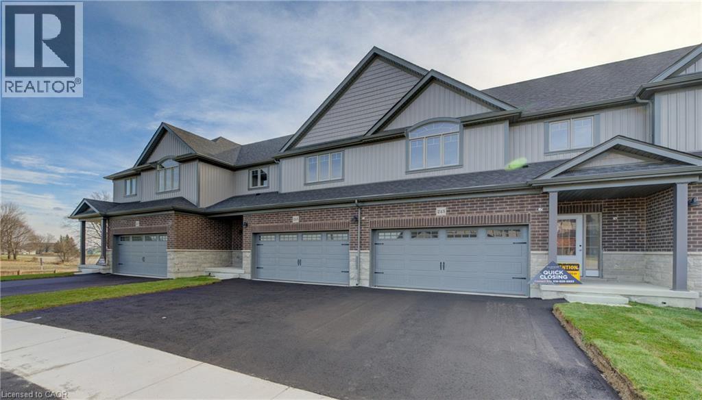 243 Applewood Street Unit# 14, Plattsville, Ontario  N0J 1S0 - Photo 2 - 40765233