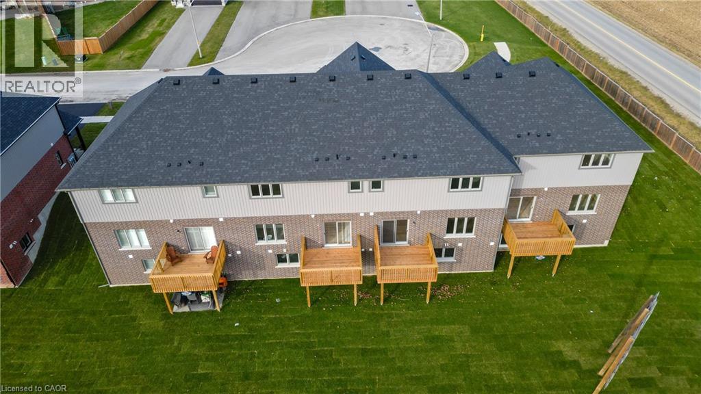 243 Applewood Street Unit# 14, Plattsville, Ontario  N0J 1S0 - Photo 3 - 40765233