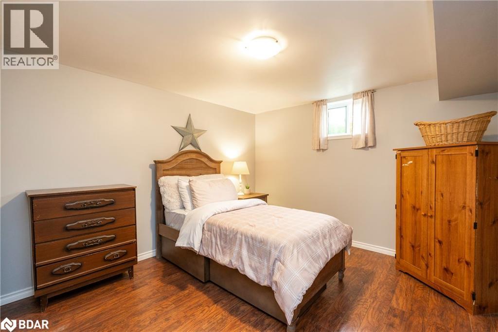 6 Walker Avenue, Orillia, Ontario  L3V 6G7 - Photo 13 - 40760860