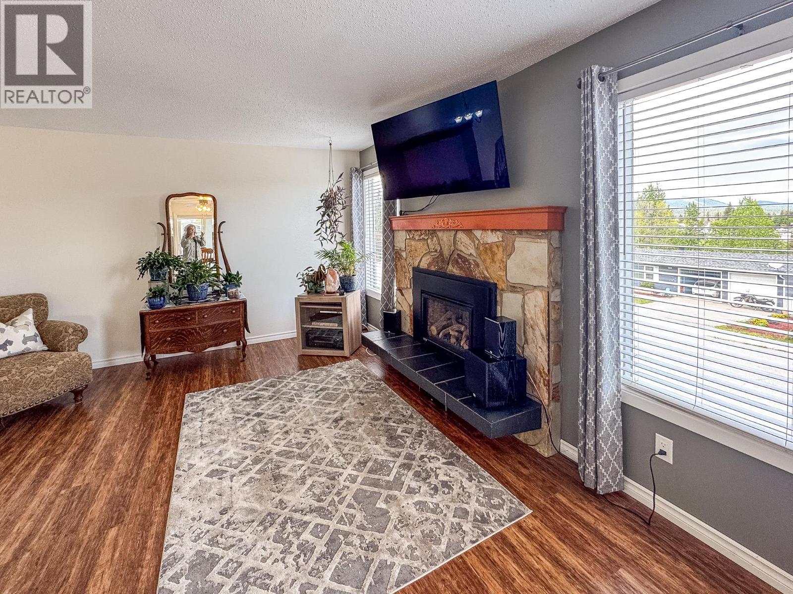 2001 7th Street S, Cranbrook, British Columbia  V1C 4L3 - Photo 7 - 10361332