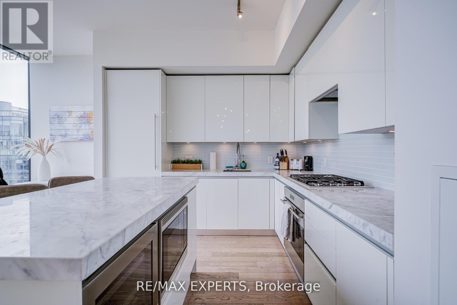 Ph1418 - 629 King Street W, Toronto, Ontario  M5V 1M5 - Photo 18 - C12374660
