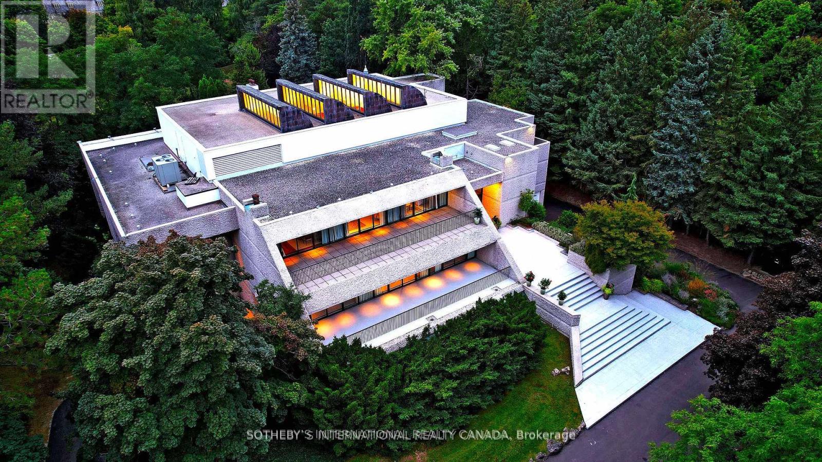 30 High Point Road, Toronto, Ontario  M3C 2R3 - Photo 29 - C12374710
