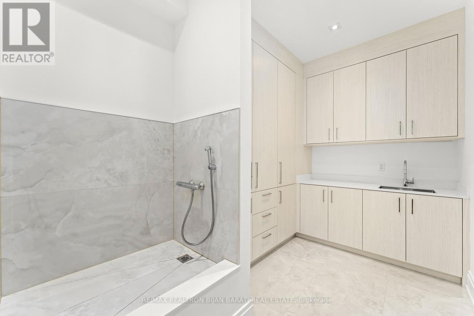 17 Waring Court, Toronto (Willowdale East), Ontario  M2N 4G6 - Photo 38 - C12374715