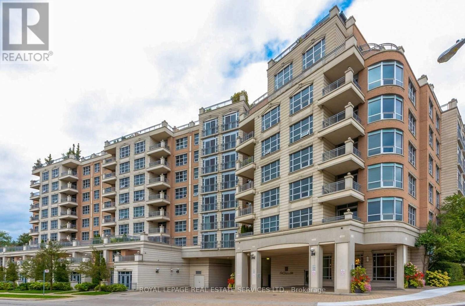 209 - 10 Old York Mills Road, Toronto, Ontario  M2P 2G9 - Photo 1 - C12374731