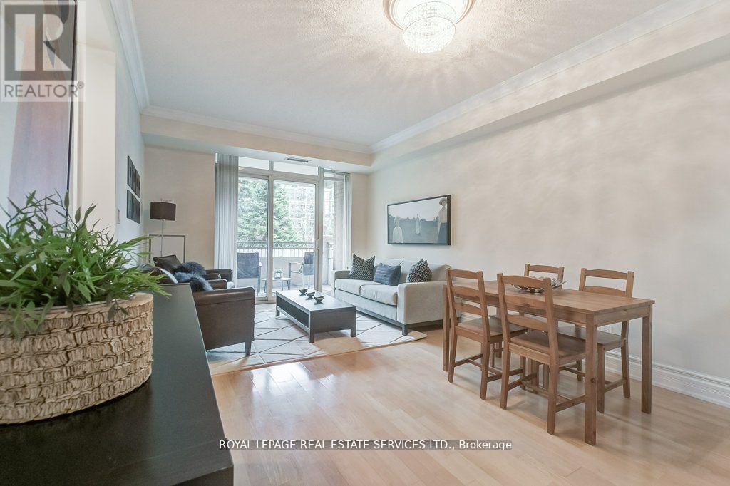 209 - 10 Old York Mills Road, Toronto, Ontario  M2P 2G9 - Photo 9 - C12374731