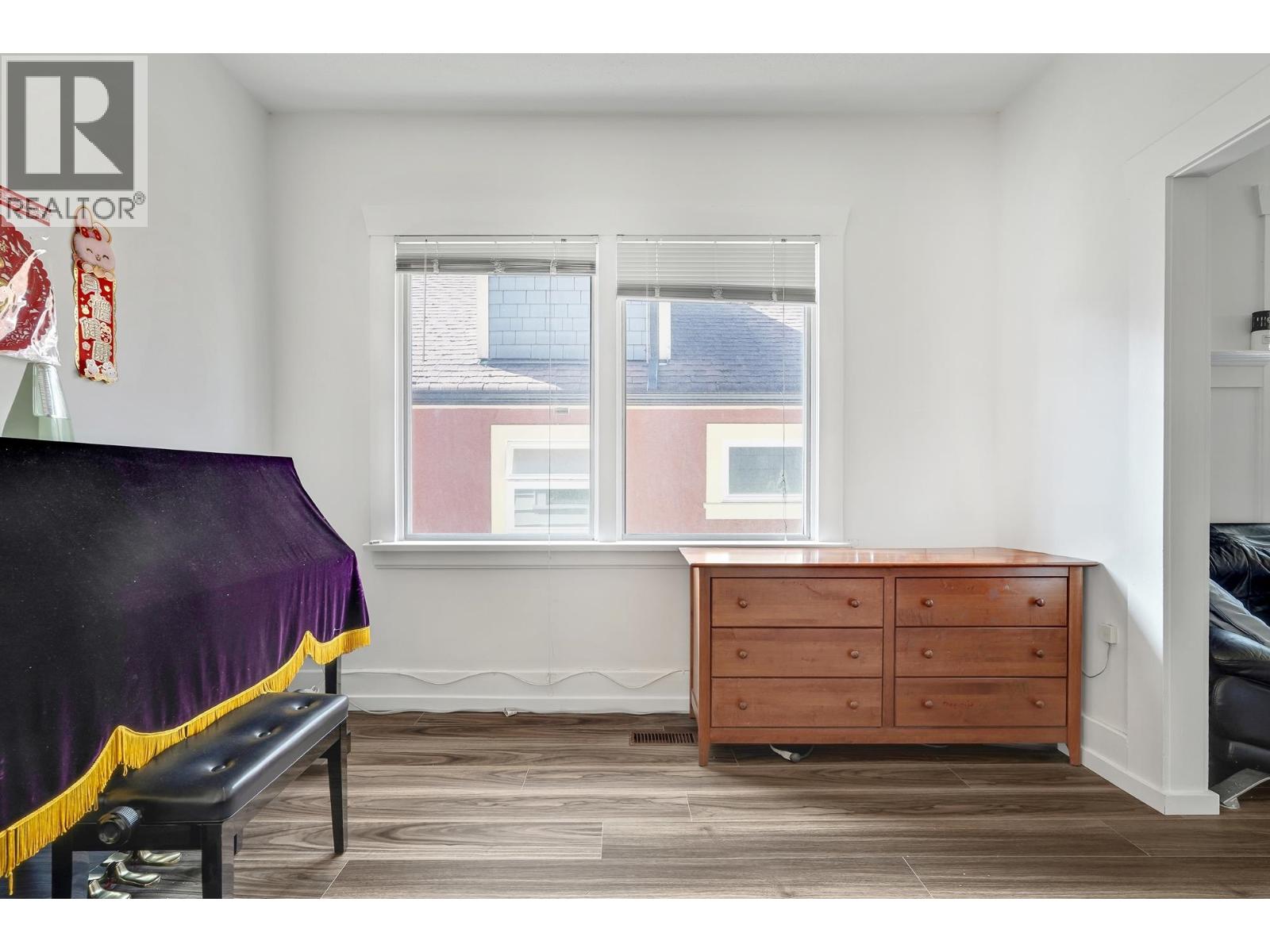 2336 E 45 Avenue, Vancouver, British Columbia  V5R 3B5 - Photo 13 - R3042055