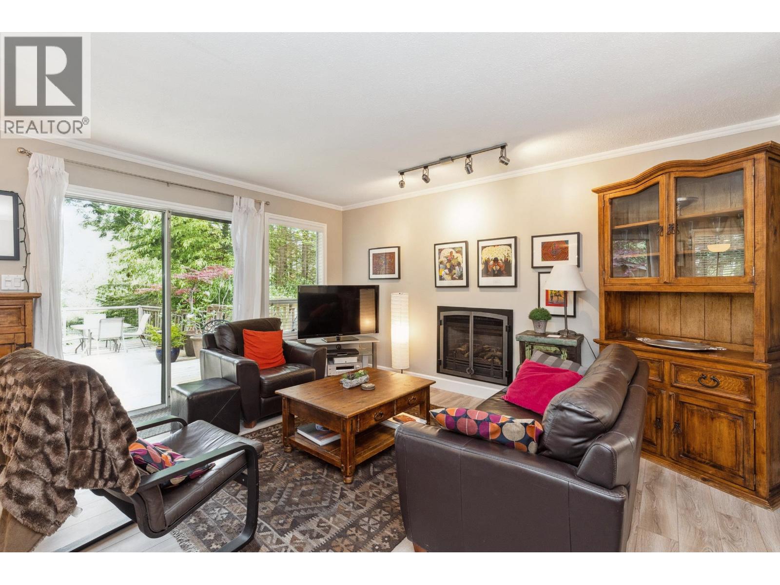 4728 Underwood Avenue, North Vancouver, British Columbia  V7K 3A8 - Photo 15 - R3042104