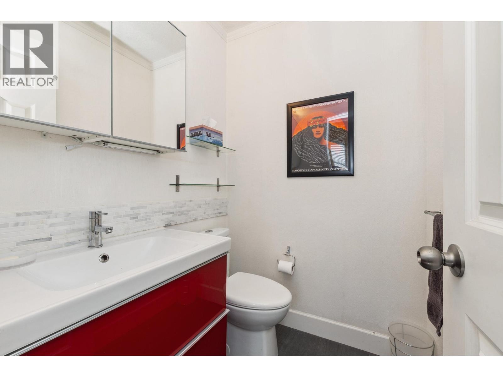 4728 Underwood Avenue, North Vancouver, British Columbia  V7K 3A8 - Photo 16 - R3042104