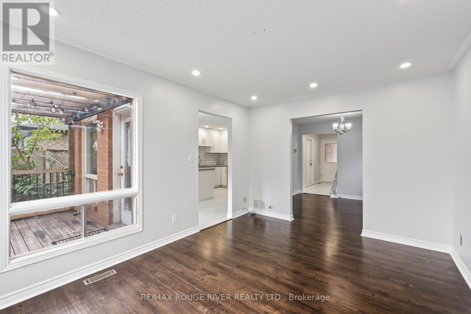 Upper - 95 B Concession Street E, Clarington, Ontario  L1C 4R8 - Photo 9 - E12374847