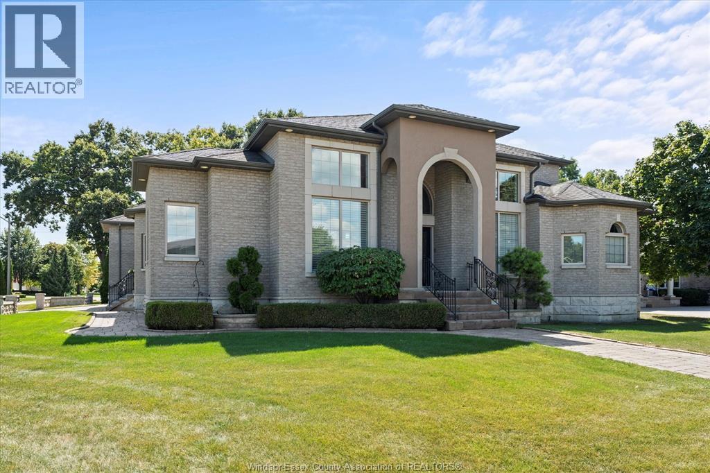 125 Links Drive, Amherstburg, Ontario  N9V 3Z3 - Photo 2 - 25022112