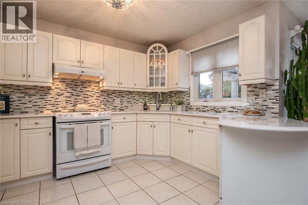 110 Deer Ridge Drive, Kitchener, Ontario  N2P 2K9 - Photo 10 - 40765117