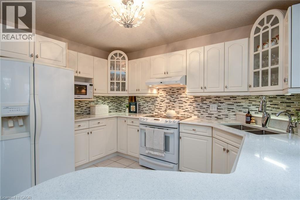 110 Deer Ridge Drive, Kitchener, Ontario  N2P 2K9 - Photo 11 - 40765117