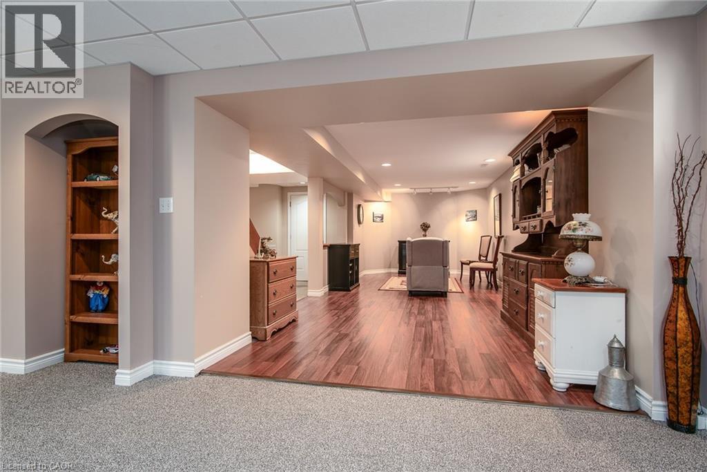 110 Deer Ridge Drive, Kitchener, Ontario  N2P 2K9 - Photo 33 - 40765117
