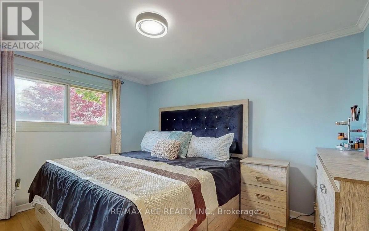 603 Braemor Court, Oshawa, Ontario  L1J 2X7 - Photo 12 - E12374678