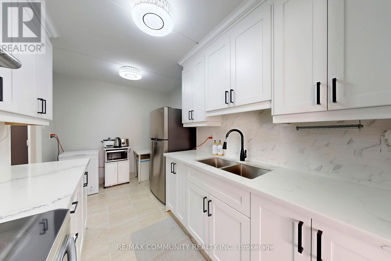 213 - 2 Glamorgan Avenue, Toronto, Ontario  M1P 2M8 - Photo 15 - E12374793