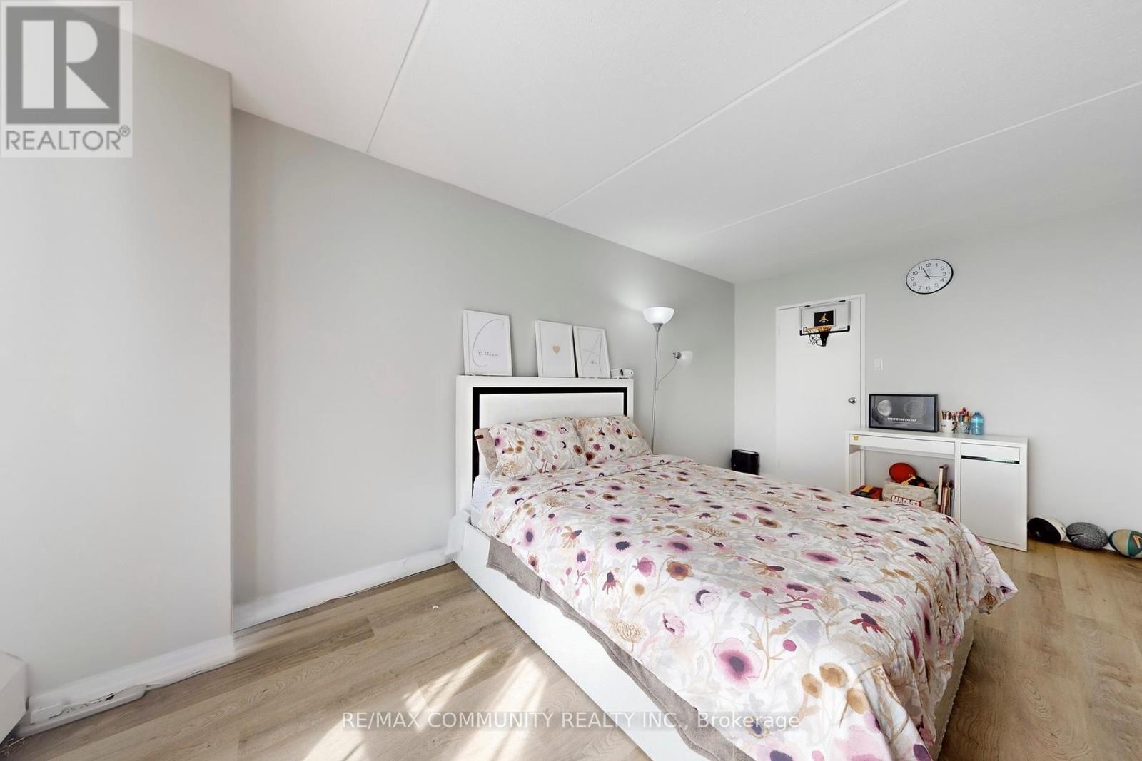 213 - 2 Glamorgan Avenue, Toronto, Ontario  M1P 2M8 - Photo 25 - E12374793