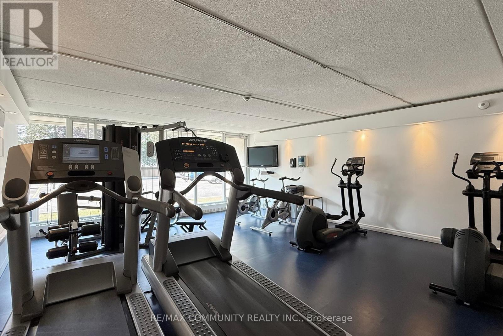 213 - 2 Glamorgan Avenue, Toronto, Ontario  M1P 2M8 - Photo 45 - E12374793