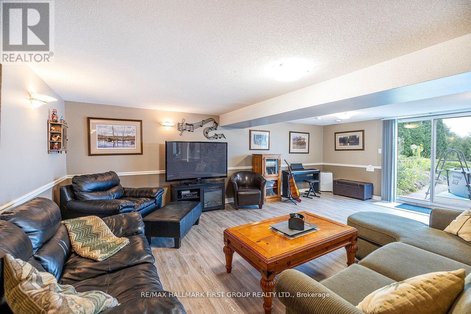 122 Gilson Point Road, Kawartha Lakes (Little Britain), Ontario  K0M 2C0 - Photo 26 - X12374848