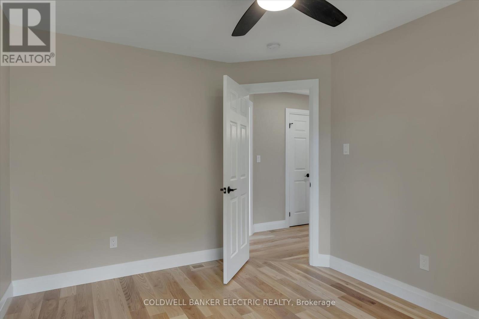 2225 Lorraine Drive, Peterborough, Ontario  K9L 1Y6 - Photo 18 - X12374870