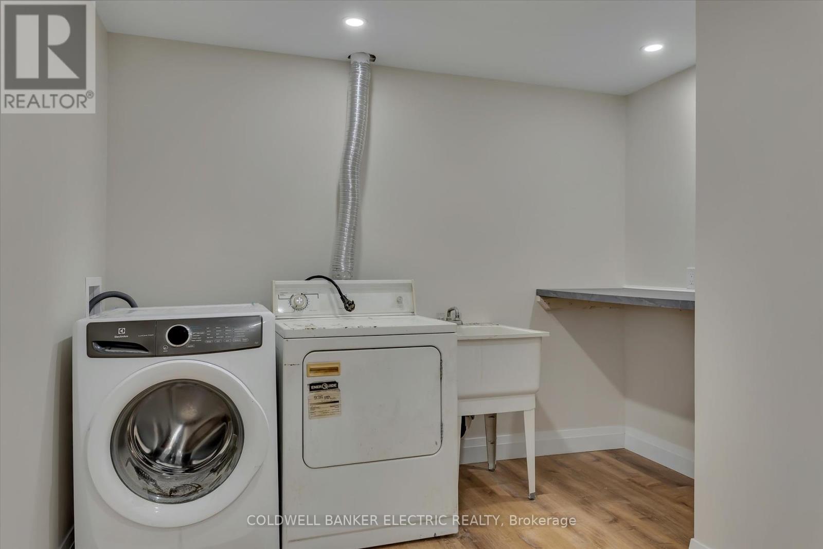 2225 Lorraine Drive, Peterborough, Ontario  K9L 1Y6 - Photo 30 - X12374870
