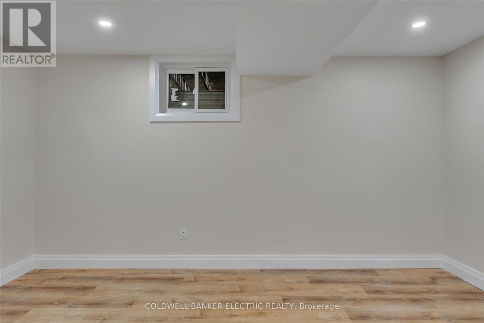 2225 Lorraine Drive, Peterborough, Ontario  K9L 1Y6 - Photo 32 - X12374870
