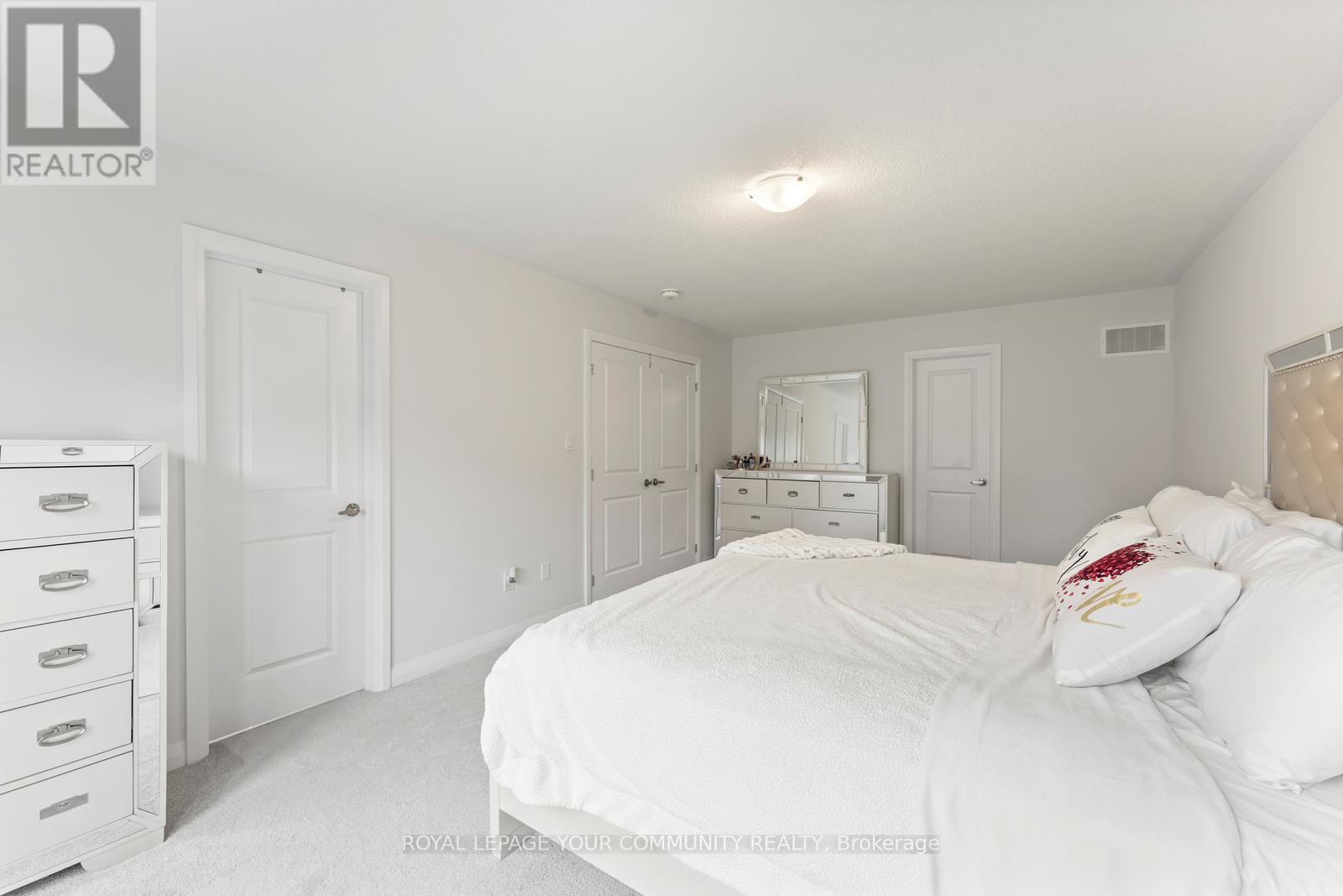 1583 Stovell Crescent, Innisfil, Ontario  L0L 1W0 - Photo 28 - N12374672
