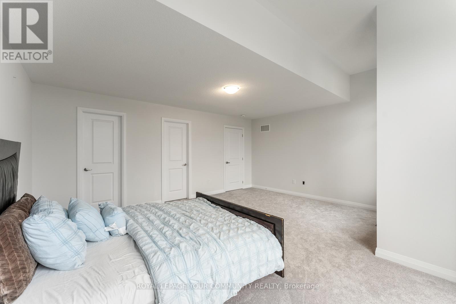1583 Stovell Crescent, Innisfil, Ontario  L0L 1W0 - Photo 32 - N12374672