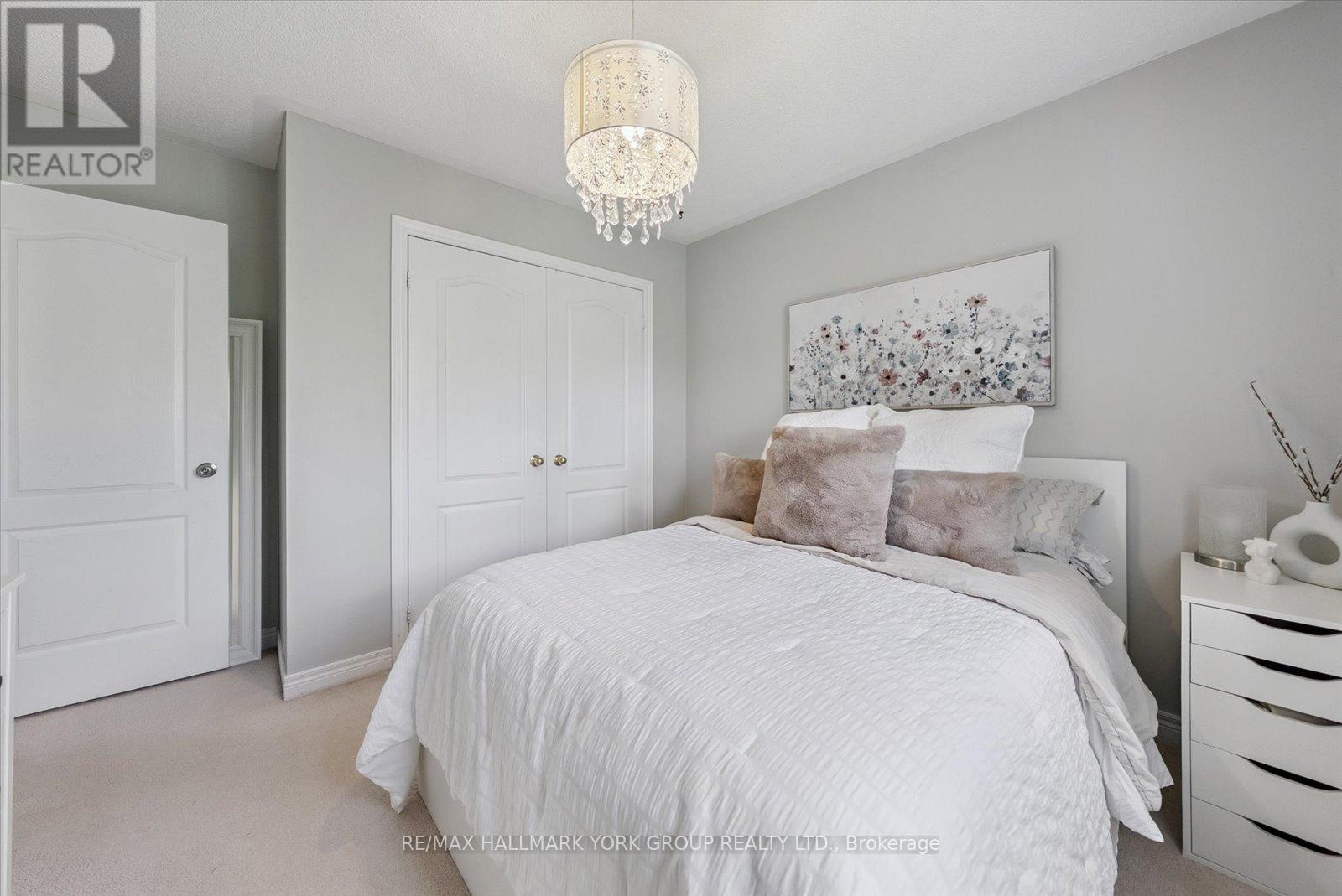 340 King Street E, East Gwillimbury, Ontario  L0G 1M0 - Photo 29 - N12374680