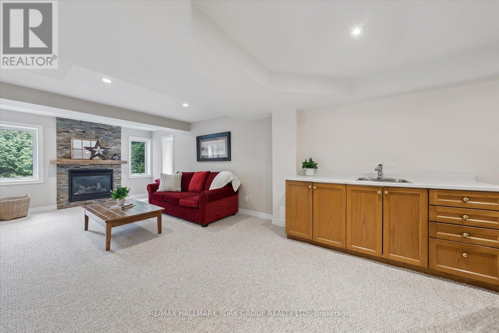 340 King Street E, East Gwillimbury, Ontario  L0G 1M0 - Photo 34 - N12374680