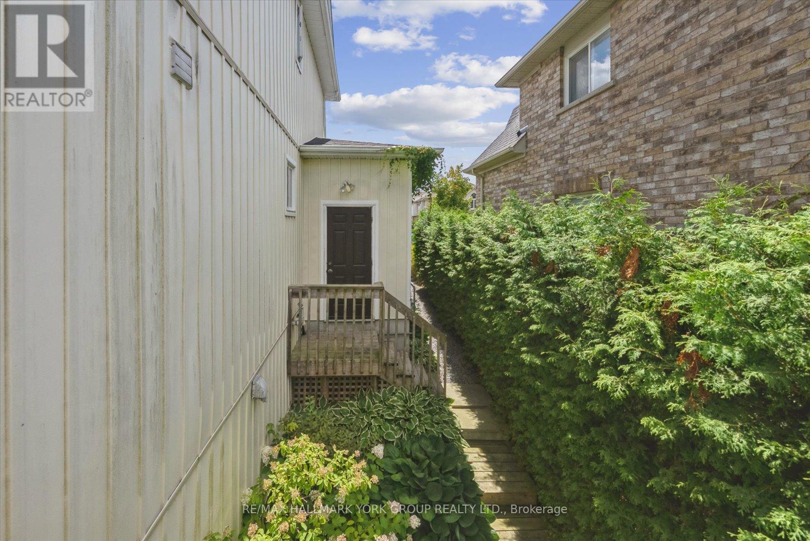 340 King Street E, East Gwillimbury, Ontario  L0G 1M0 - Photo 42 - N12374680