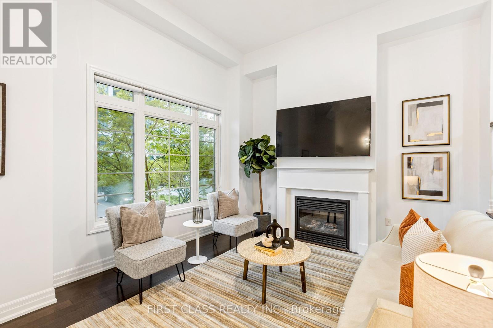 15 - 80 North Park Road, Vaughan, Ontario  L4J 0G8 - Photo 4 - N12374792