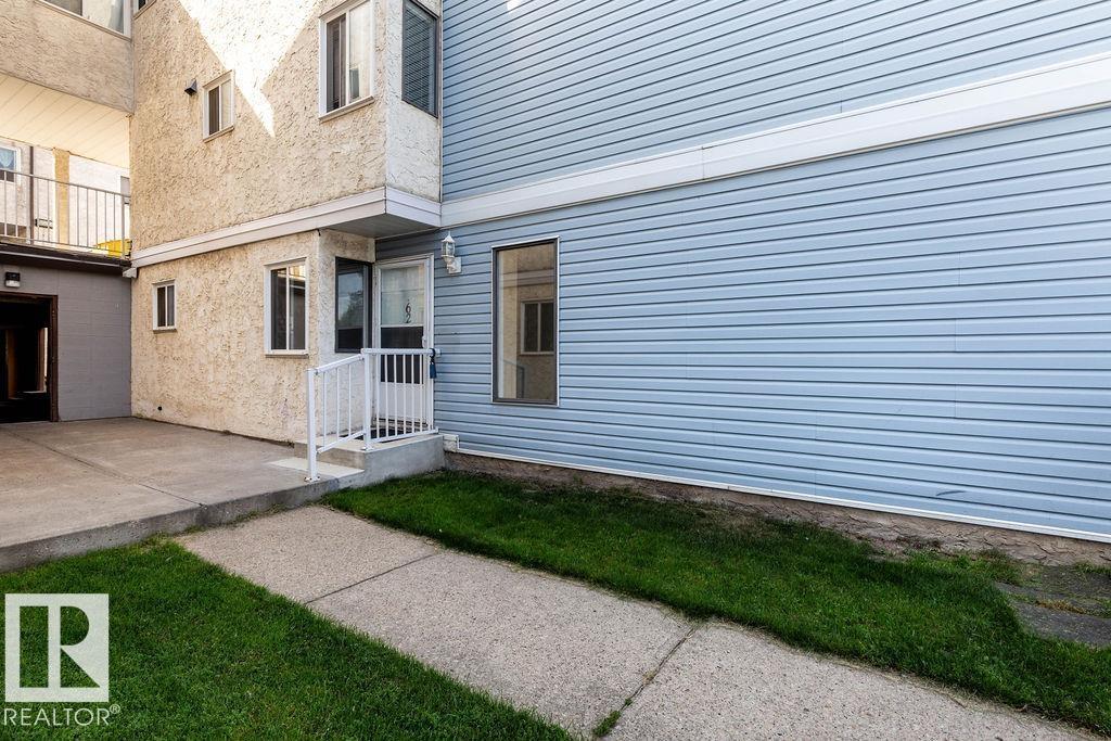 62 Lancaster Tc Nw Nw, Edmonton, Alberta  T5X 5S4 - Photo 3 - E4455663